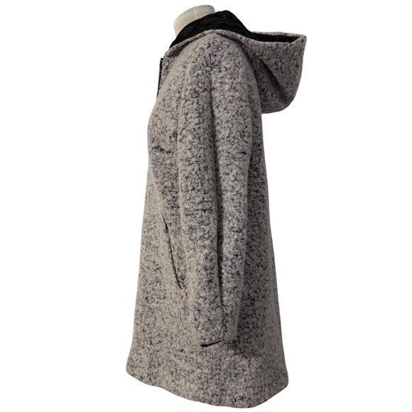 TOPSHOP Abigail Gray Boucle‎ Hooded Wool Blend Coat Size 6 Classic Warm Winter - Picture 2 of 7